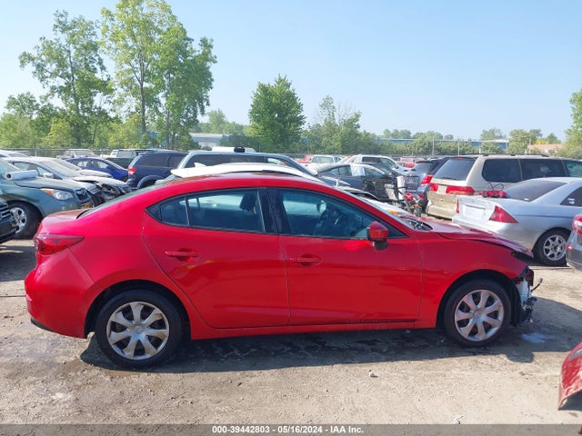 Продажа на аукционе авто 2015 Mazda Mazda3 I Sport, vin: 3MZBM1U76FM134895, номер лота: 39442803