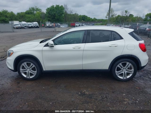 WDCTG4GB4FJ074090 Mercedes-Benz Gla 250 4matic