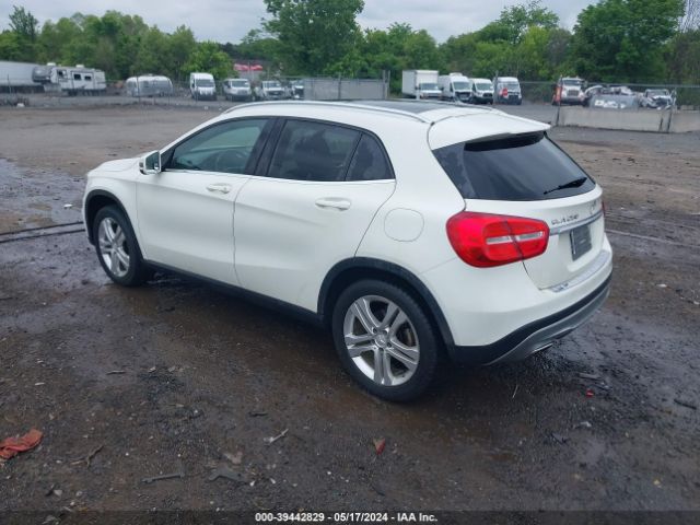 WDCTG4GB4FJ074090 Mercedes-Benz Gla 250 4matic