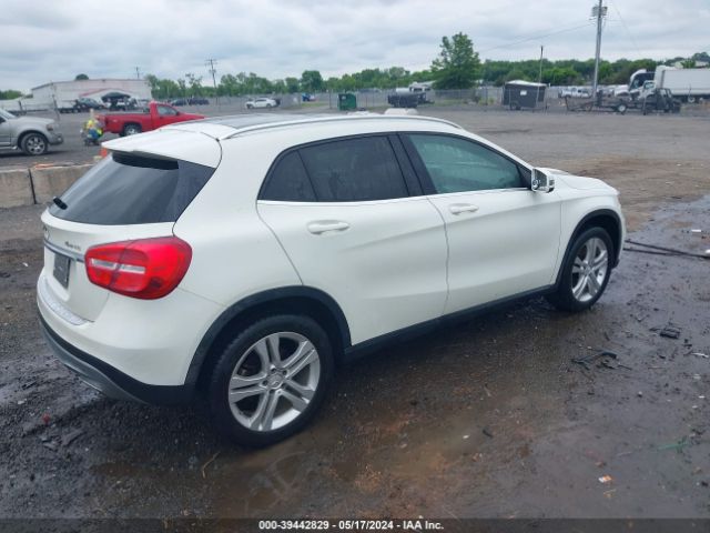 WDCTG4GB4FJ074090 Mercedes-Benz Gla 250 4matic