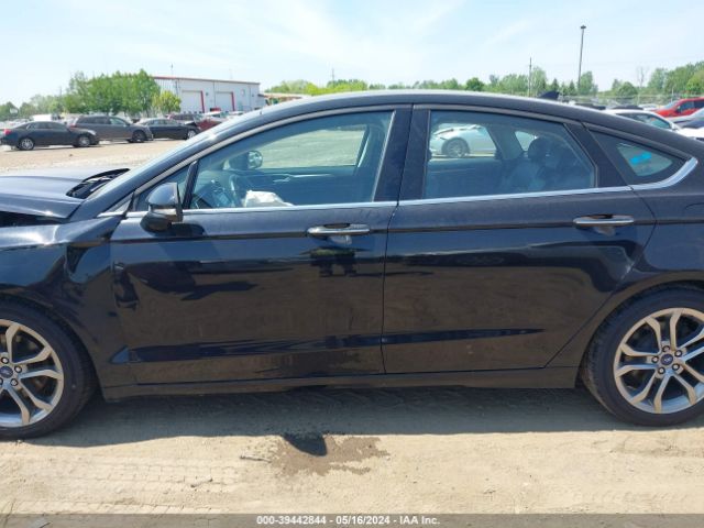 3FA6P0CD5LR124568 Ford FUSION SEL