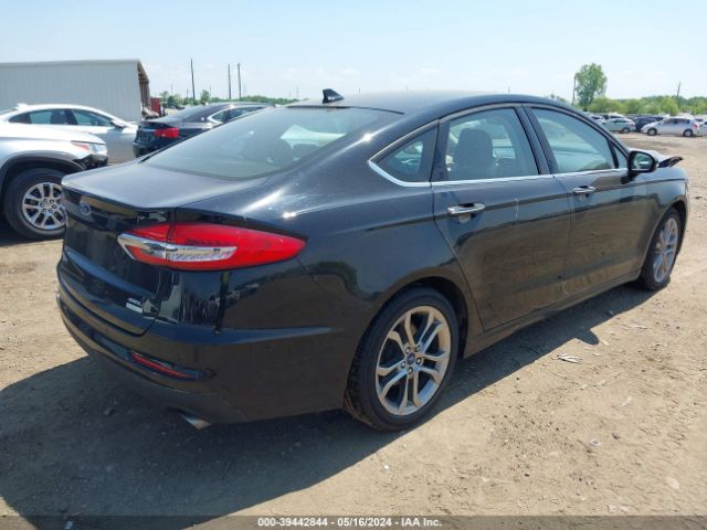 3FA6P0CD5LR124568 Ford FUSION SEL