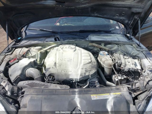 WAUANCF59JA067523 Audi A5 2.0t Premium