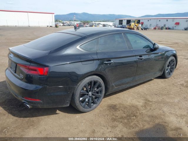 WAUANCF59JA067523 Audi A5 2.0t Premium