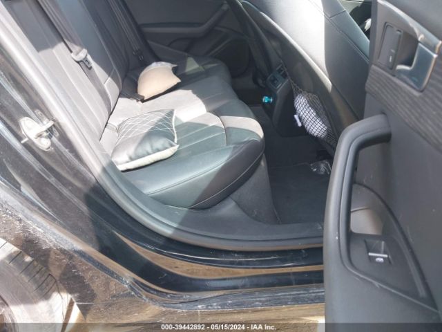 WAUANCF59JA067523 Audi A5 2.0t Premium