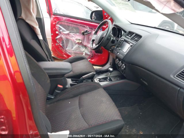 JA4AP3AU2JU009614 Mitsubishi Outlander Sport 2.0 Le