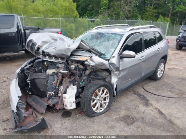 1C4PJLCB5GW149196 Jeep Cherokee Latitude