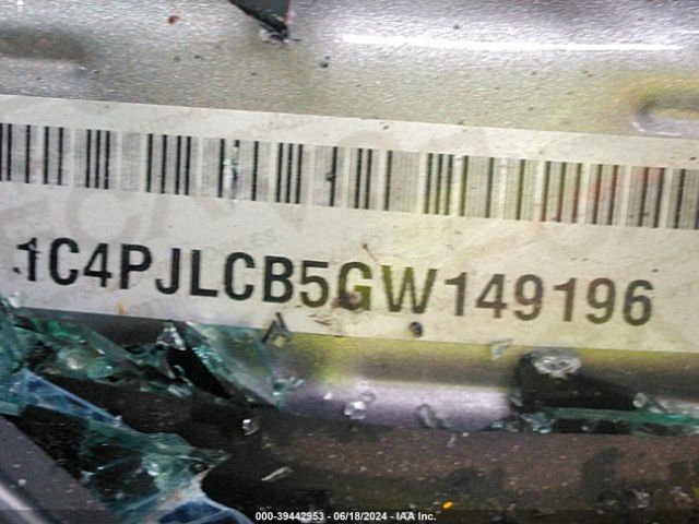1C4PJLCB5GW149196 Jeep Cherokee Latitude