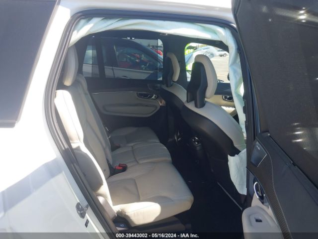 YV4A22PM2L1618354 Volvo Xc90 T6 R-design 7 Passenger