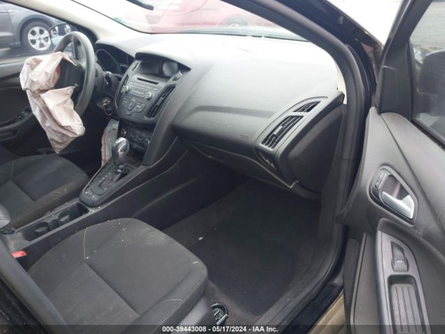 1FADP3K24GL397014 Ford FOCUS SE