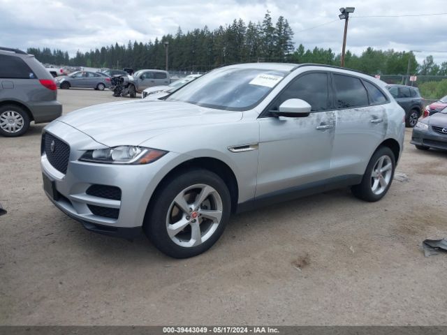 SADCJ2FX7JA269395 Jaguar F-pace 25t Premium