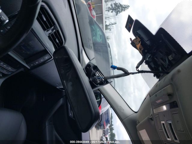 SADCJ2FX7JA269395 Jaguar F-pace 25t Premium