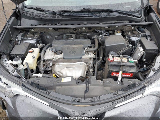 Toyota RAV4 LE 2016 JTMBFREV7GJ085634 Image 10