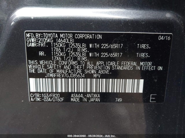 Toyota RAV4 LE 2016 JTMBFREV7GJ085634 Image 9