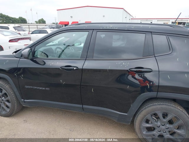 Jeep Compass 80th Anniversary 4x4 2021 3C4NJDEB8MT595225 Image 14