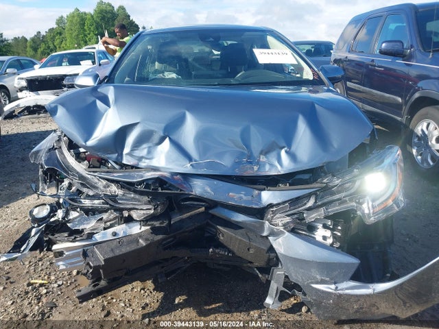 Toyota Corolla Hybrid Le 2022 JTDEAMDEXN3003350 Image 13
