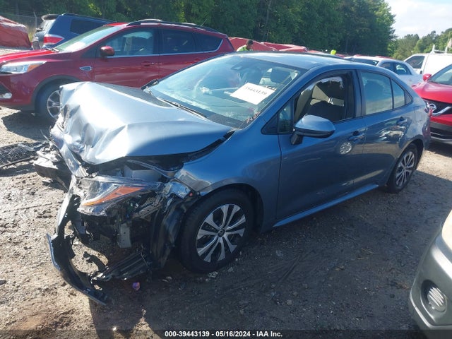 Toyota Corolla Hybrid Le 2022 JTDEAMDEXN3003350 Image 2