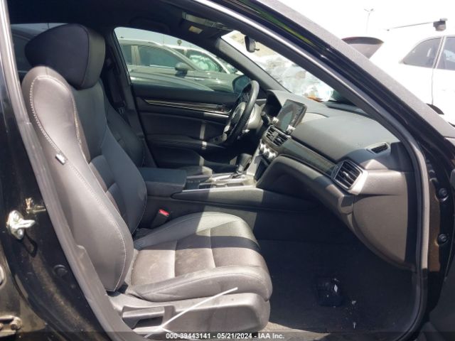 1HGCV1F33LA026842 Honda Accord Sport