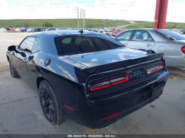 Dodge Challenger R/t Scat Pack 2022 2C3CDZFJ2NH258176 Image 3
