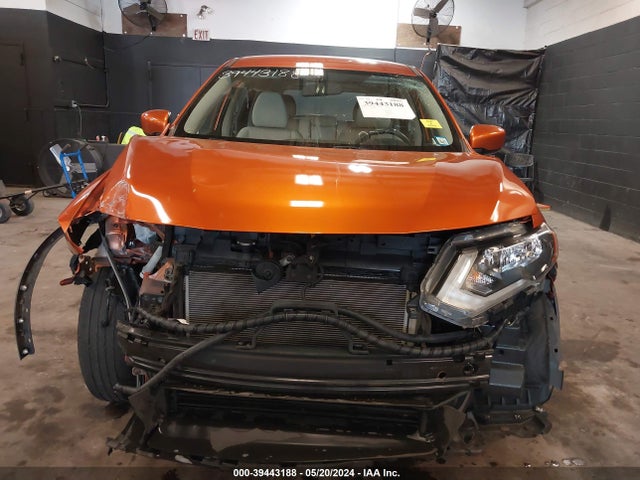 Nissan ROGUE S 2017 JN8AT2MV6HW000577 Image 13