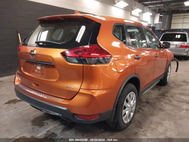 Nissan ROGUE S 2017 JN8AT2MV6HW000577 Image 4