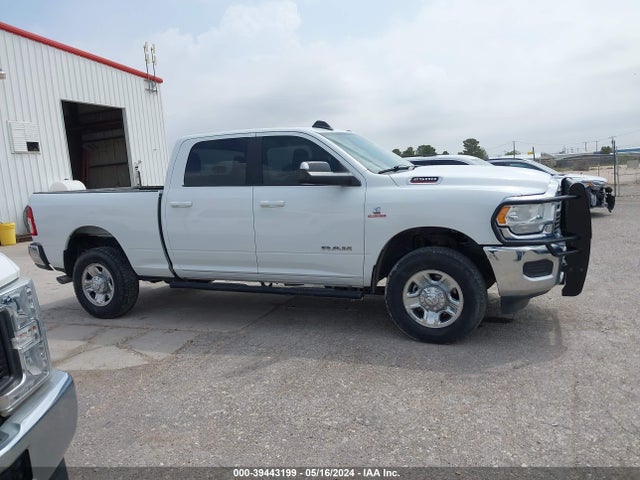 3C6UR5DL5MG628475 RAM 2500 Big Horn  4x4 6'4 Box