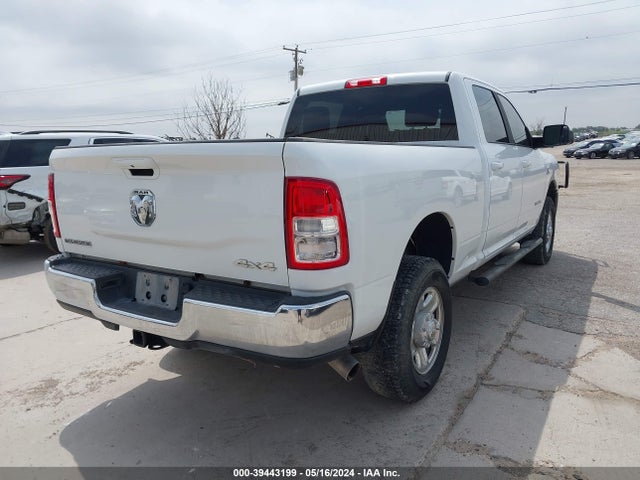 3C6UR5DL5MG628475 RAM 2500 Big Horn  4x4 6'4 Box
