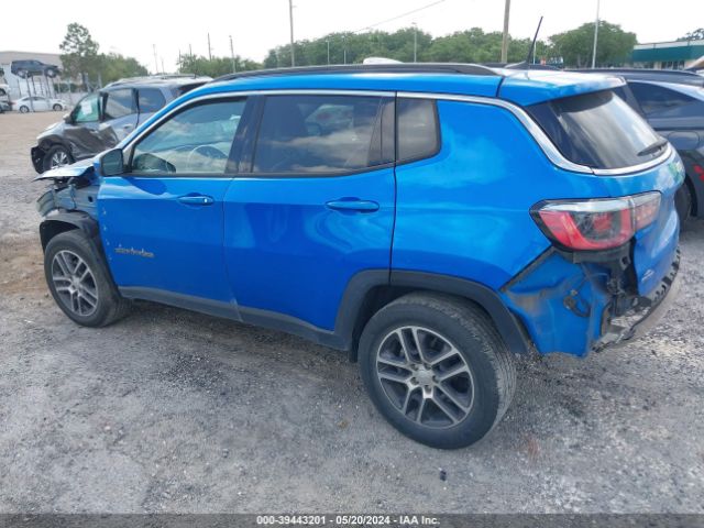 3C4NJCBB0KT637057 Jeep Compass Sun And Wheel Fwd