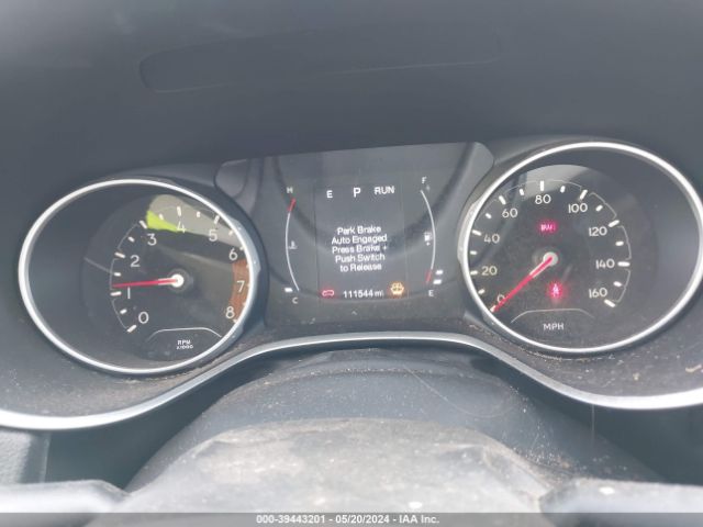 3C4NJCBB0KT637057 Jeep Compass Sun And Wheel Fwd