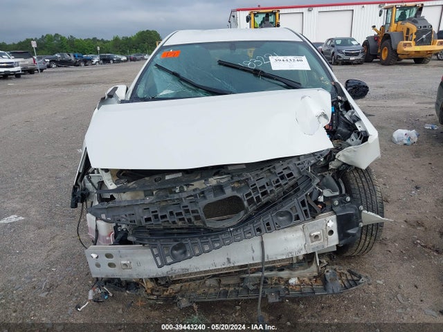 Toyota Prius V Four 2015 JTDZN3EU8FJ039816 Image 13