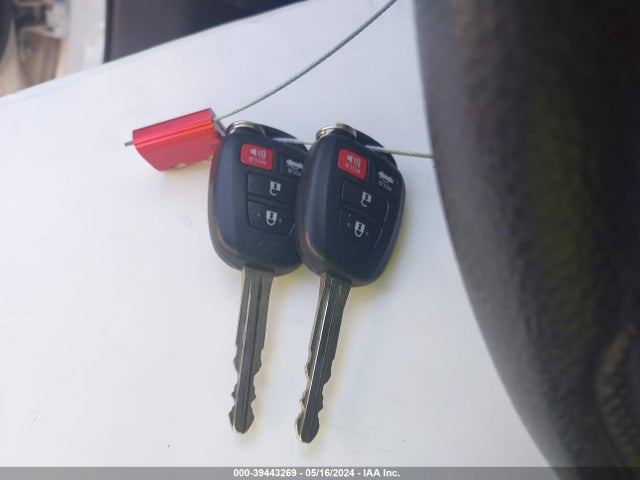 Toyota COROLLA LE 2014 5YFBURHE7EP053132 Image 11