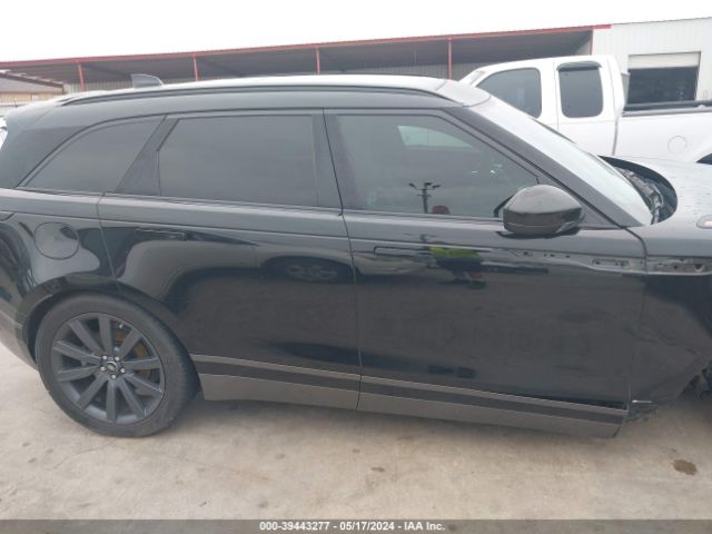 SALYM2RXXJA733082 Land Rover Range Rover Velar P250 Hse R-dynamic