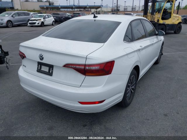 3VWE57BUXKM015974 Volkswagen Jetta 1.4t Sel