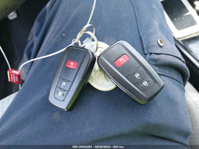 JTDKARFU0G3509437 Toyota Prius Three