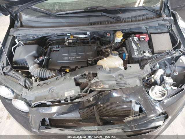Chevrolet Sonic Lt Auto 2015 1G1JC6SB5F4169647 Image 10