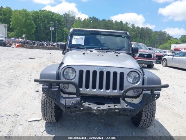 1C4BJWFG5EL272854 Jeep Wrangler Unlimited Rubicon
