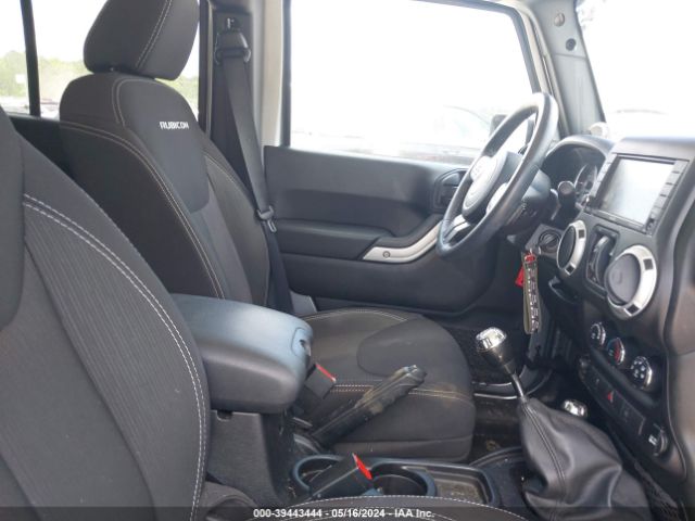 1C4BJWFG5EL272854 Jeep Wrangler Unlimited Rubicon