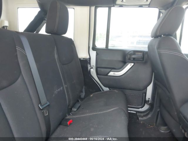 1C4BJWFG5EL272854 Jeep Wrangler Unlimited Rubicon
