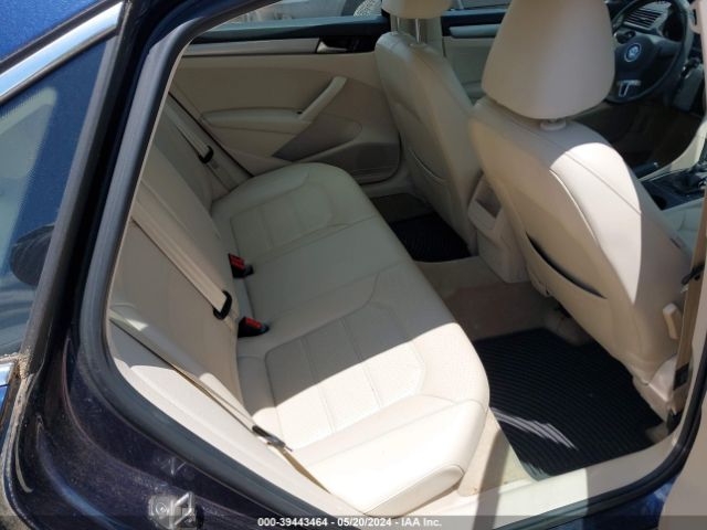 1VWAS7A37FC117160 Volkswagen Passat 1.8t Limited Edition