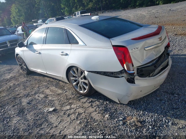 2017 CADILLAC XTS 2G61M5S35H9158450 Photo 2