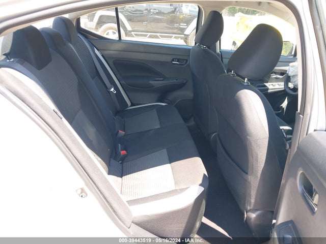 Nissan Versa Sv Xtronic Cvt 2021 3N1CN8EV0ML920918 Image 8