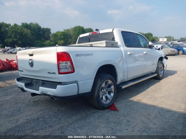 1C6SRFFT3NN418945 RAM 1500 Big Horn  4x4 5'7 Box