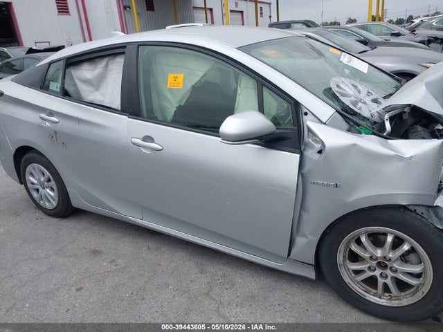 Toyota Prius Le 2021 JTDKAMFU4M3146199 Image 13
