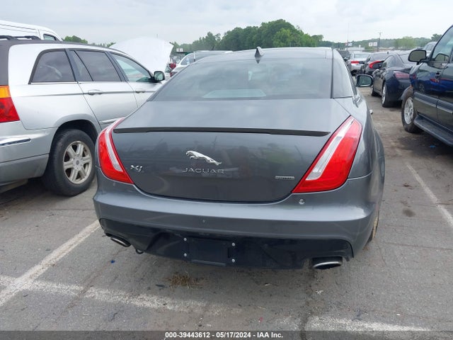SAJWJ1CD4G8W01758 Jaguar Xj R-sport