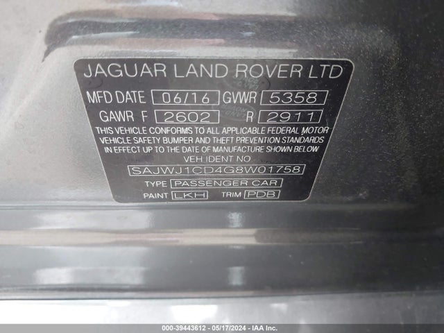 2016 JAGUAR XJ SAJWJ1CD4G8W01758 Photo 8