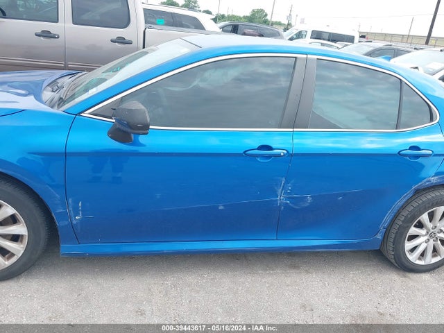 Toyota CAMRY LE 2020 4T1C11AKXLU394227 Image 14