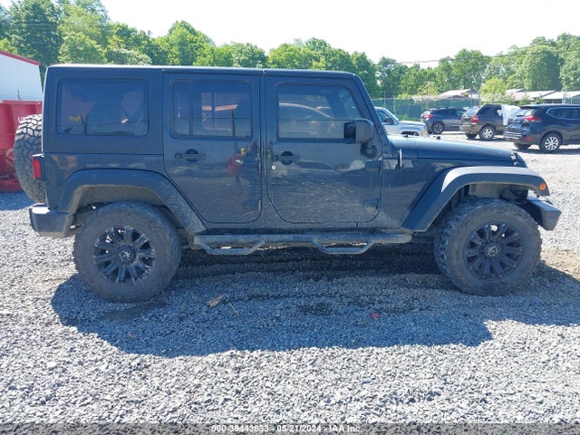 1C4BJWDG7GL243488 Jeep Wrangler Unlimited Sport