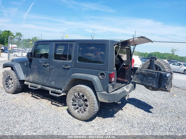 1C4BJWDG7GL243488 Jeep Wrangler Unlimited Sport