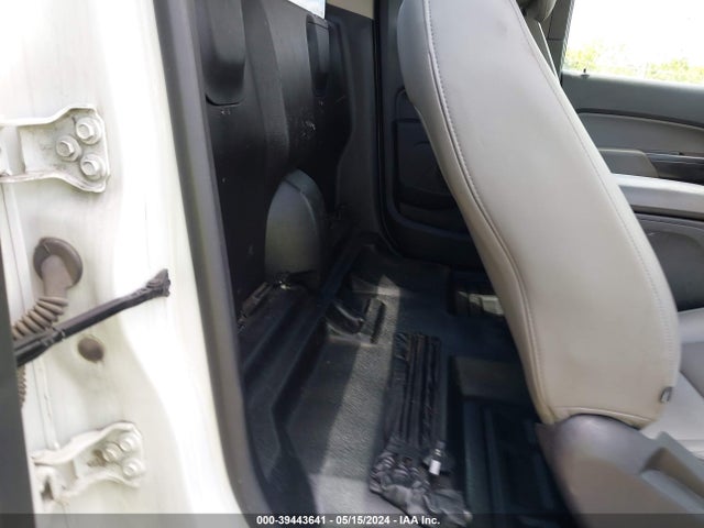 Chevrolet Colorado Wt 2018 1GCHSBEA6J1328917 Image 8