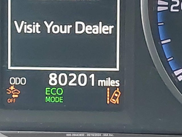 Toyota RAV4 LE 2018 JTMZFREV1JJ177473 Image 16